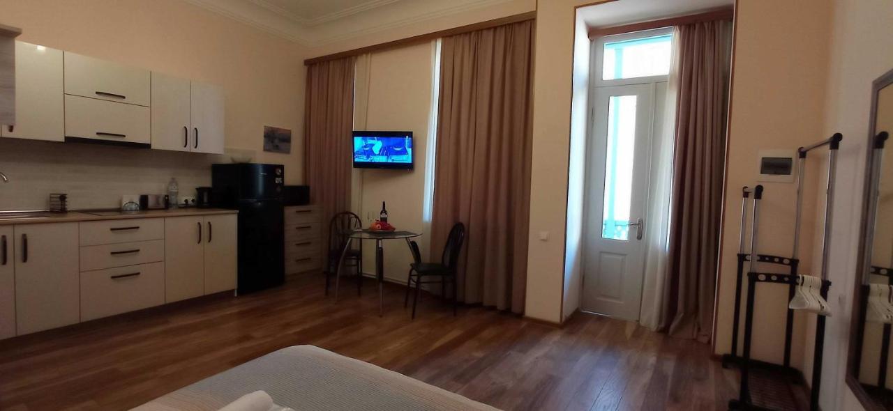 La Maison #7 Тбилиси Екстериор снимка